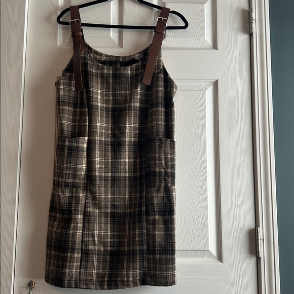 Plaid Sleeveless Dress with Brown Straps - Picture 9 of 13